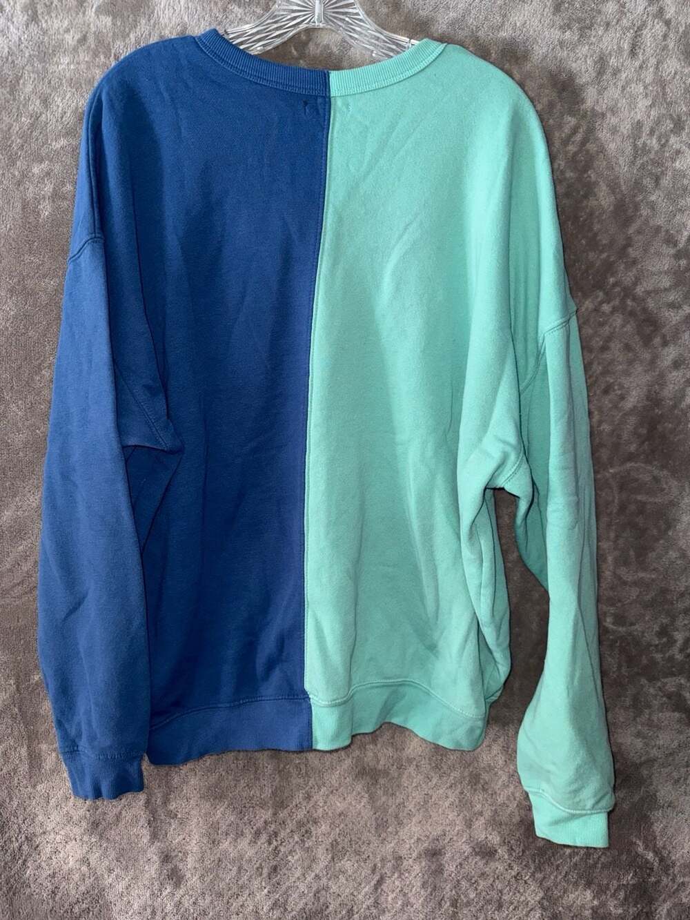 Wild Fable Niagara Tourist Split Colorblock Sweatshirt Size XL - Picture 4 of 4